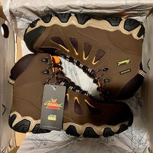 Thorogood 6” Crosstrex composite toe work boots NWT